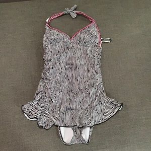 Kenneth Cole Skirted One Piece Swimsuit, Size S